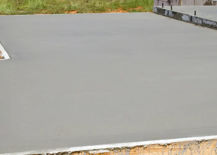 A Bi level concrete foundation